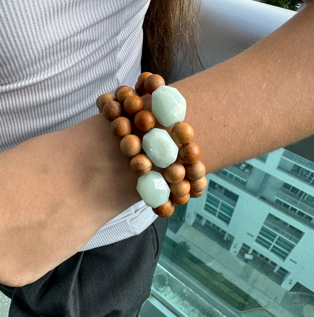 Stretch stackable bracelets